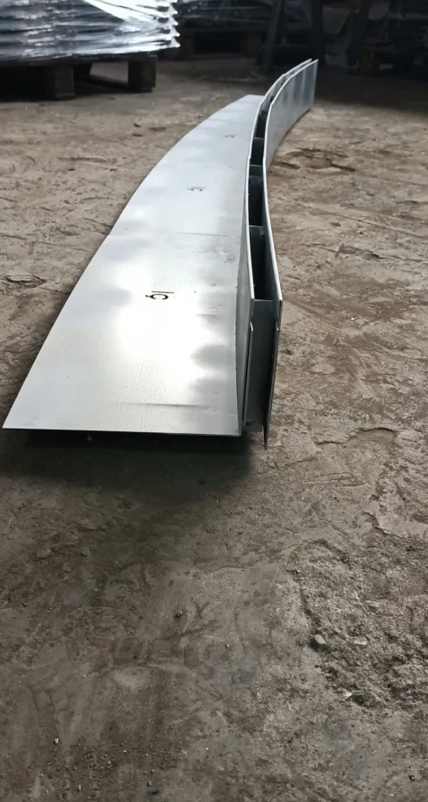fuga16